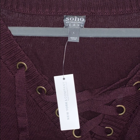 Maroon SOHO NYC & CO sweater - Picture 3 of 4